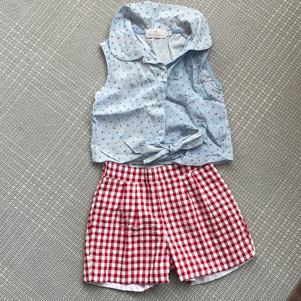 Adorable Sal and Pimenta size 5 set. Worn once